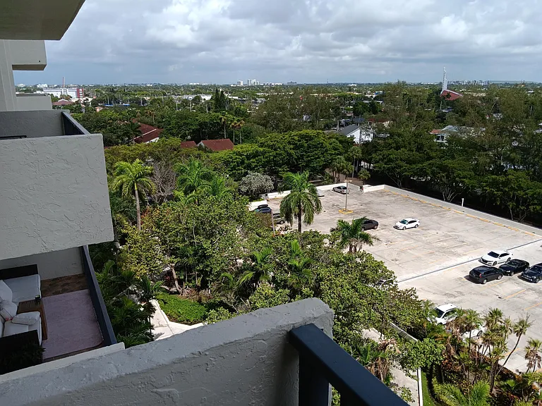 3200 Port Royale Dr N #1009 — Photo 10