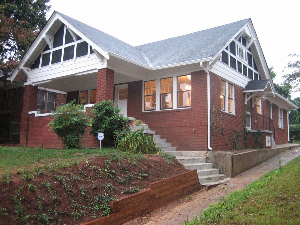 House Front (facing Adair Park)