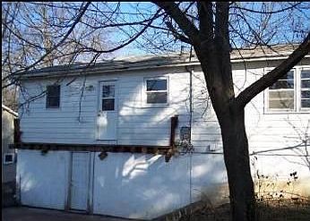 2nd image of 4504 Waterloo Dr