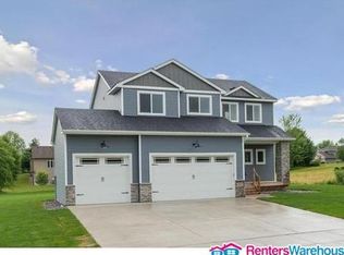 13571 Hynes Rd, Rogers, MN 55374