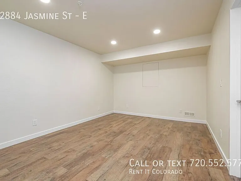 12884 Jasmine St #E — Photo 18