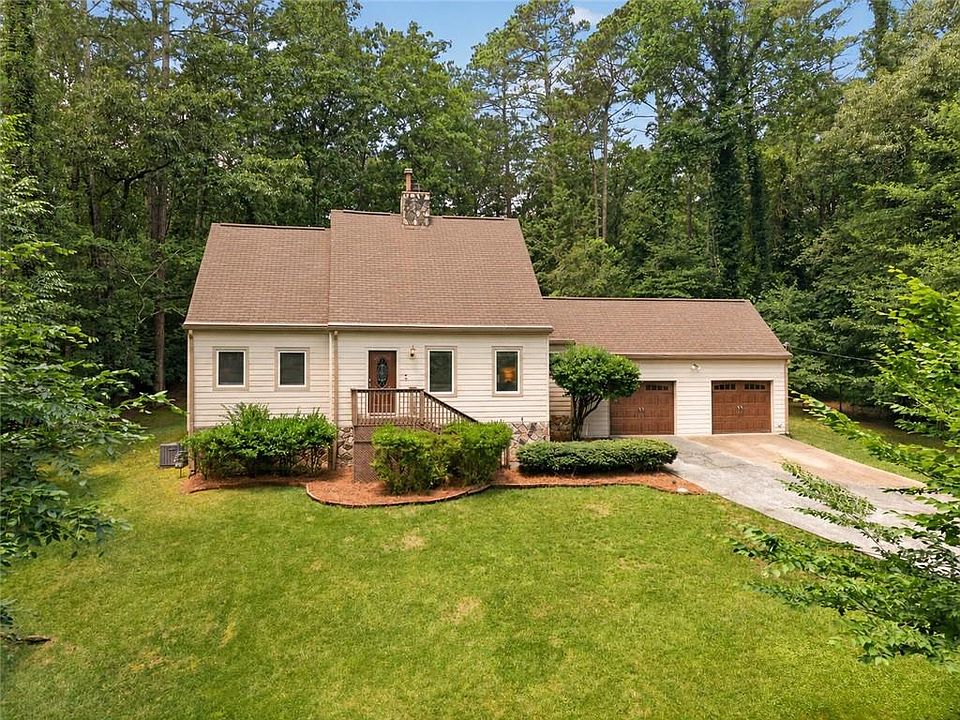 1st image of 208 Nacoochee Dr