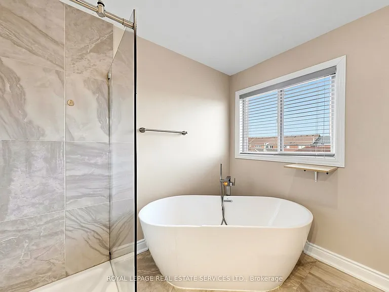 5837 Rainberry Dr — Photo 21