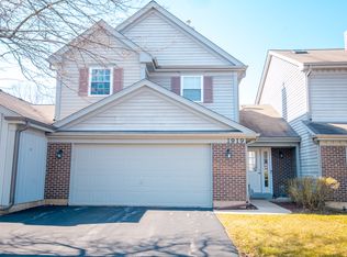 1919 Prentiss Dr, Downers Grove, IL 60516