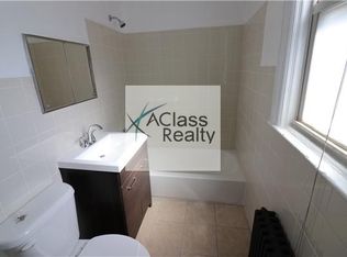 522 50th Ave #2G, Long Island City, NY 11101