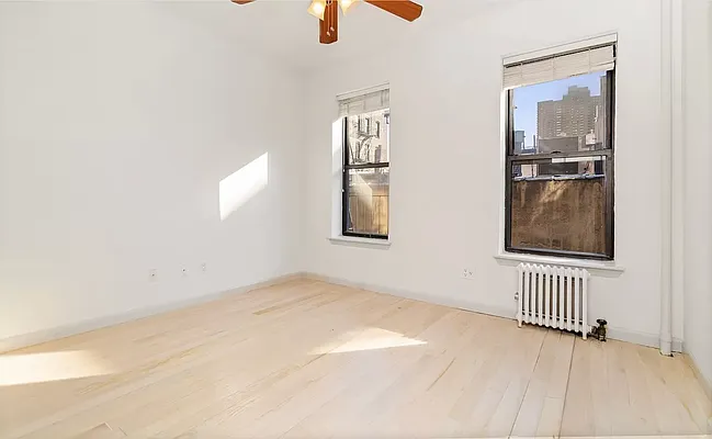 Rented by REAL New York | media 3