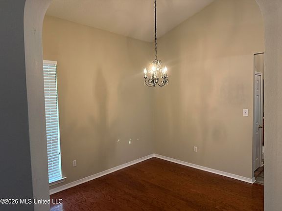 5th image of 11267 Riverbend Dr