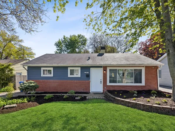 1205 S Chase St, Wheaton, IL 60189