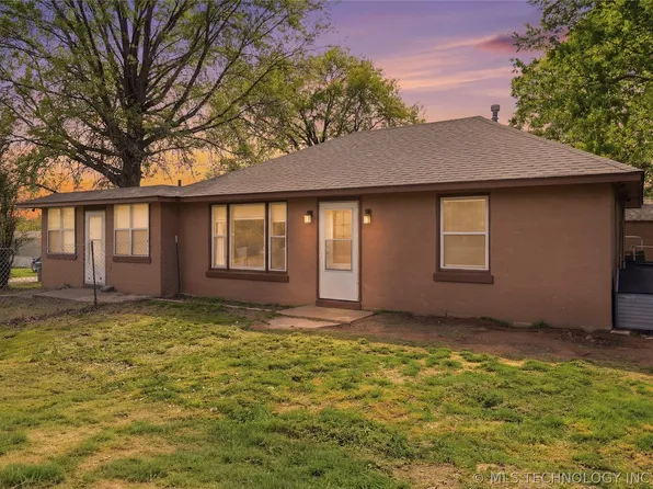 701 Garrison Ave, Fort Gibson, OK 74434