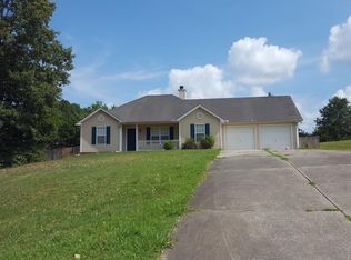 102 Kingston Pointe Dr, Kingston, GA 30145