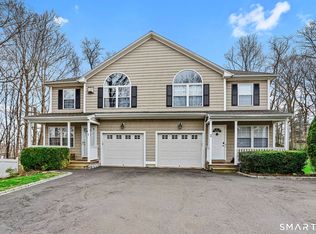 Brookside Knolls, Norwalk, CT 06854
