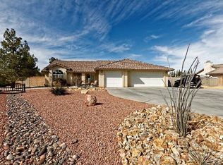 13802 Coachella Rd, Apple Valley, CA 92307