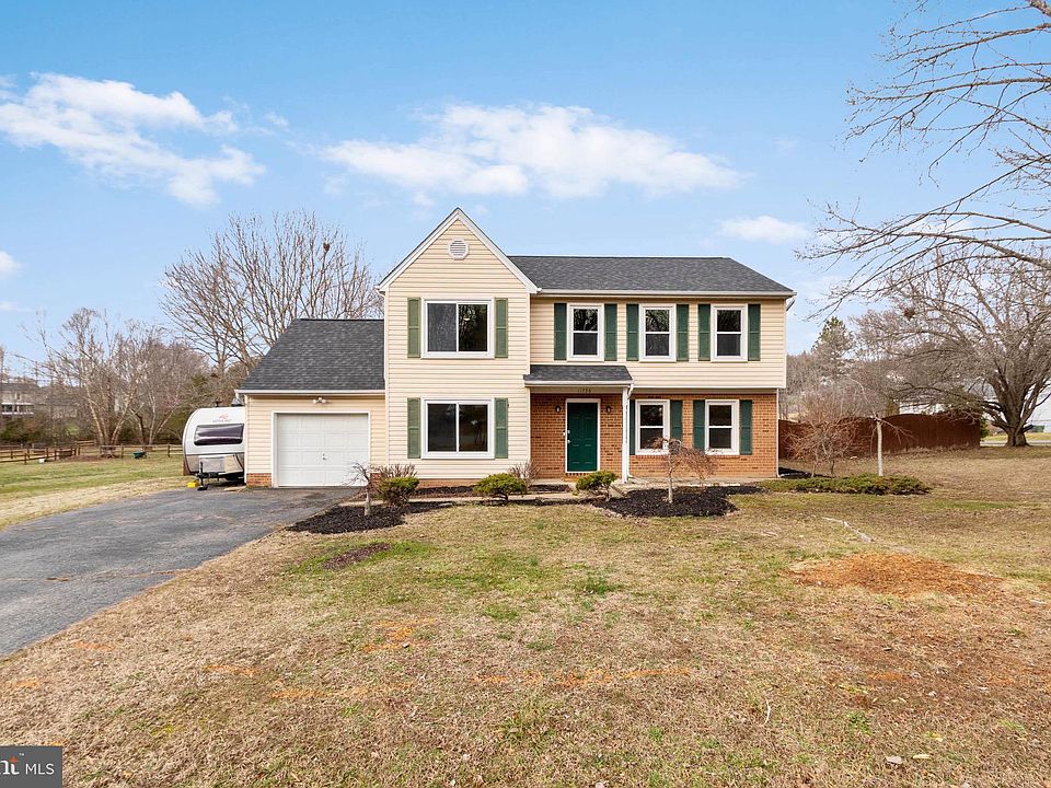1st image of 11726 Camelot Way