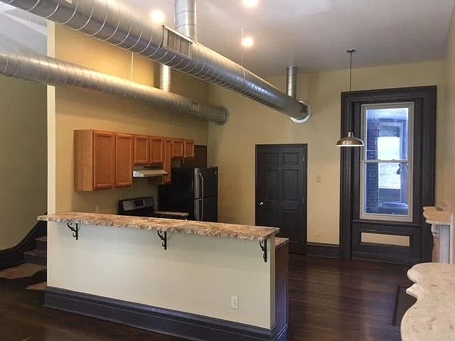 living/kitchen