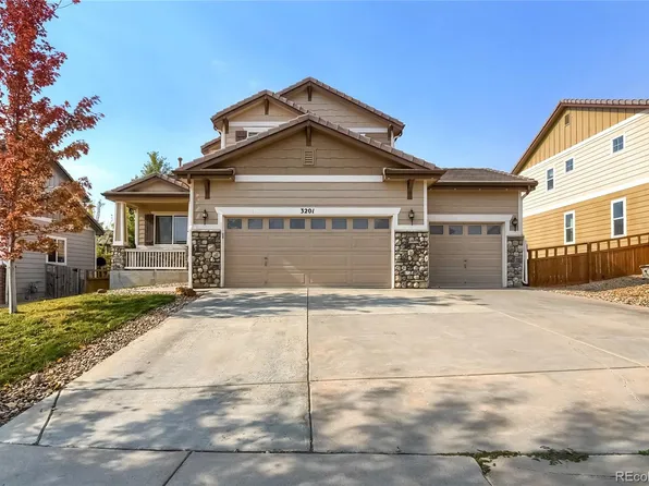 3201 Meadowbrook Pl, Dacono, CO 80514