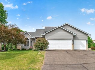 10035 Fallgold Pkwy N, Brooklyn Park, MN 55443