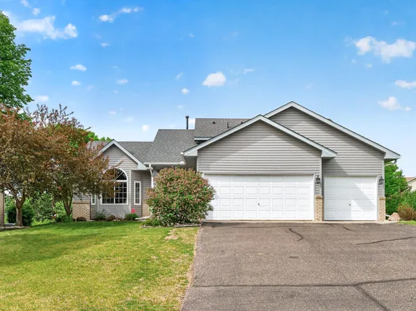 10035 Fallgold Pkwy N, Brooklyn Park, MN 55443