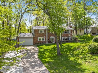 17 Gipson Ct, Columbia, MO 65202