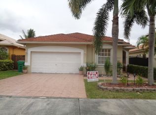 20021 NW 80th Ave, Hialeah, FL 33015