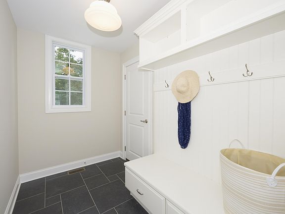 4th image of 116 S Lake Drive