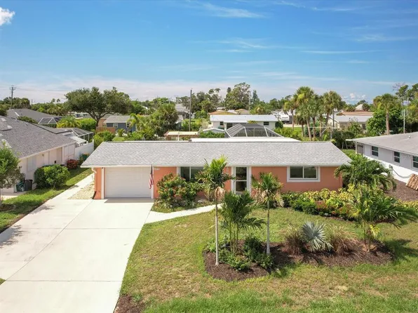 1575 Loralin Dr, Englewood, FL 34223