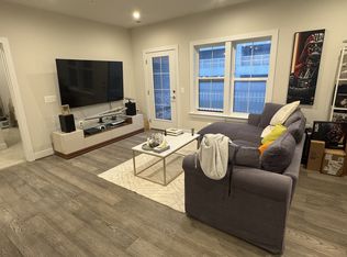 2329 Wind Charm St UNIT 407, Herndon, VA 20171