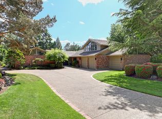 14180 NW Linmere Ln, Portland, OR 97229