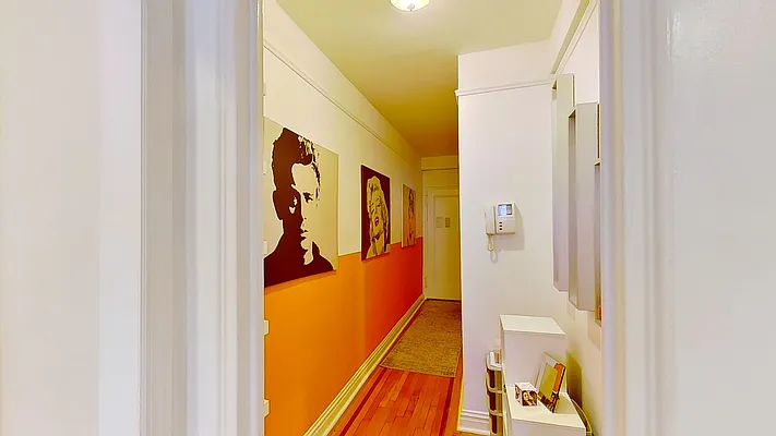 Rented by Bond New York | media 11