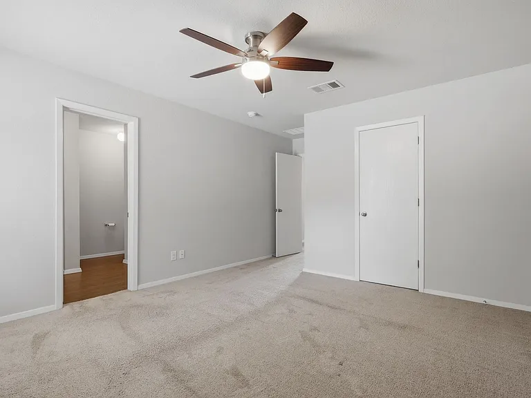 9609 Sandy Ridge Way — Photo 11