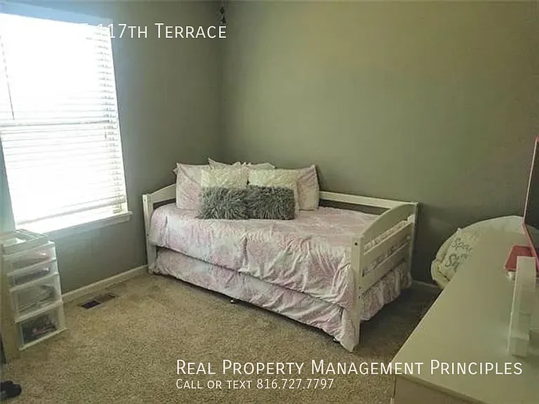 8806 NE 117th Ter — Photo 33