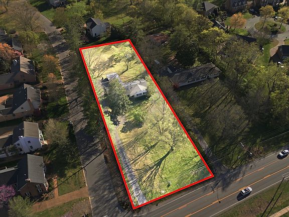 2nd image of 710 Murfreesboro Rd
