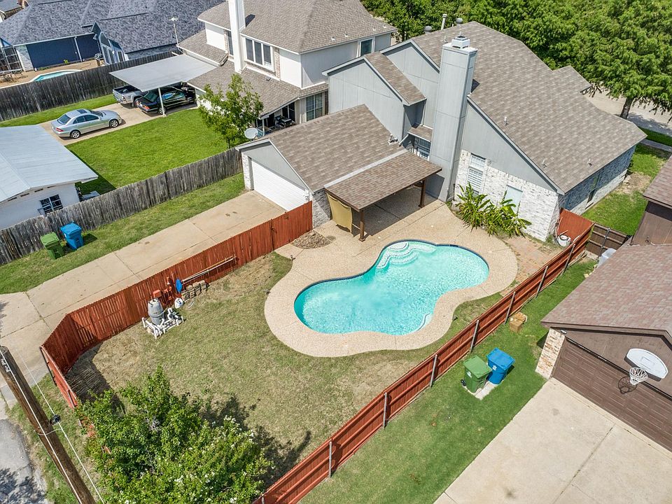 1st image of 7101 Fox Dr