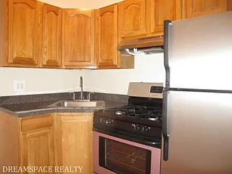 Rented by Dream Space Realty