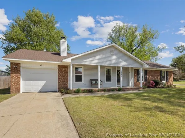 7686 Beverly Dr, Fayetteville, NC 28314