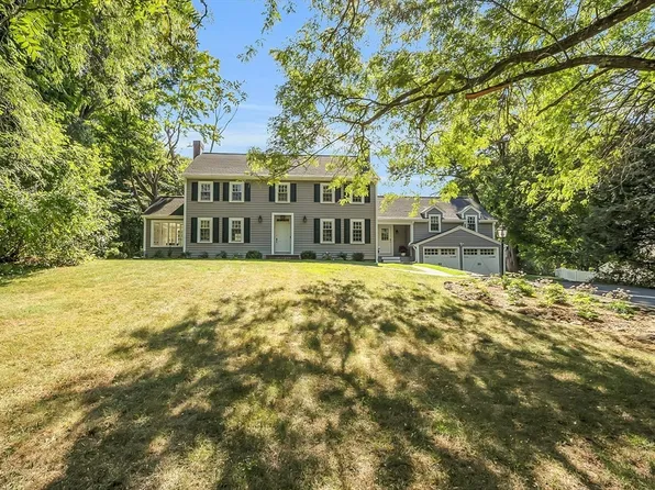 169 Harwood Ave, Littleton, MA 01460