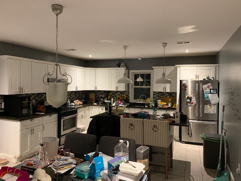 2nd image of 23 Cabot St APT 1