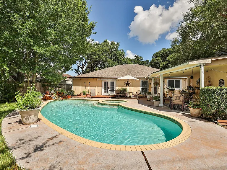 8102 Tall Firs Ln — Photo 4