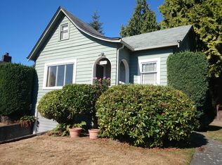 3907 39th Ave SW, Seattle, WA 98116