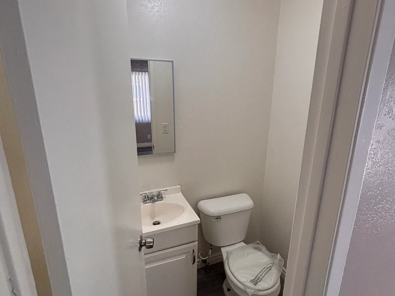 1240-1280 N San Gabriel Ave — Photo 1