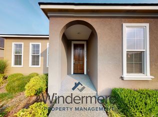 1137 SE Turnbull St, College Place, WA 99324