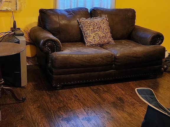 2nd image of 4301 Lake Vista Dr