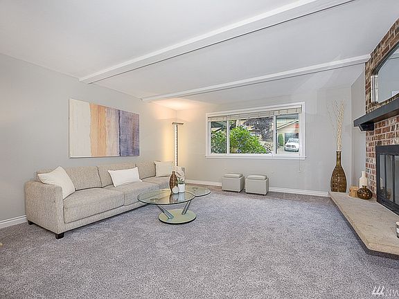 4th image of 10623 NE 138th Pl