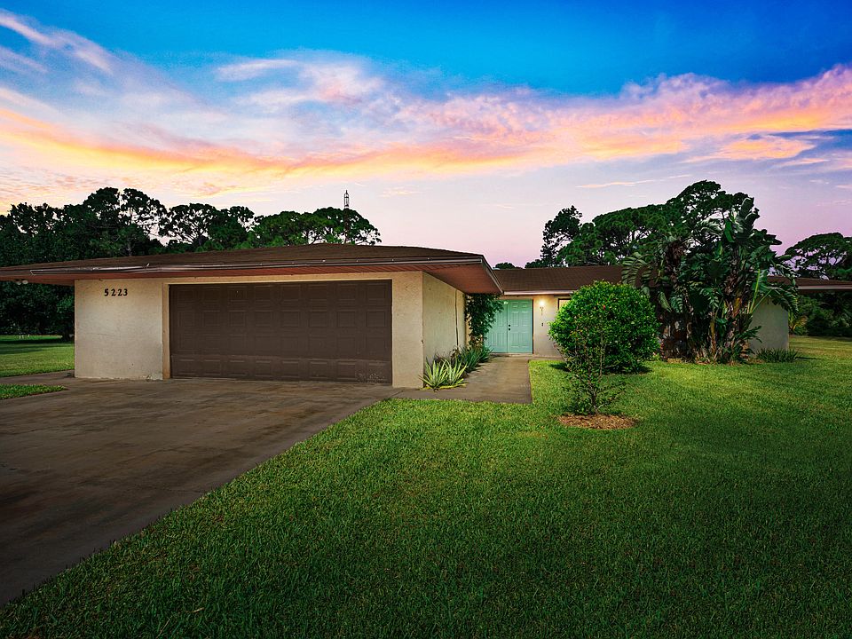 1st image of 5223 Palmetto Dr
