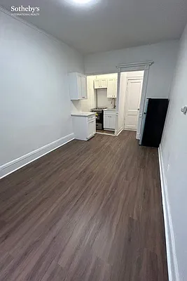 Rented by Sotheby's International Realty | media 8