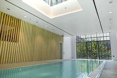 Rented by R New York