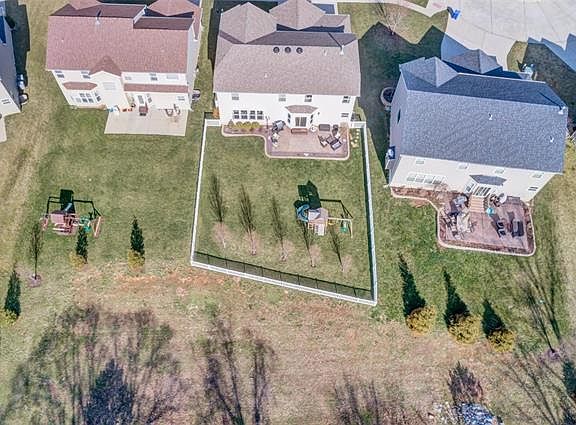 2nd image of 1453 Red Oak Plantation Dr
