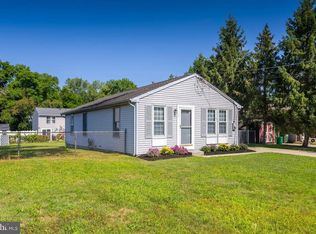 97 N Queen St, West Deptford, NJ 08086