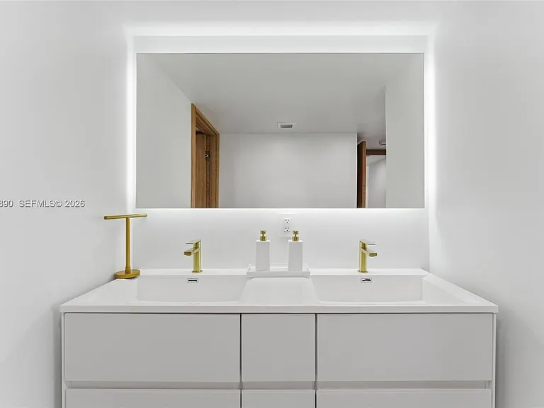 3500 Galt Ocean Dr #2314 — Photo 22