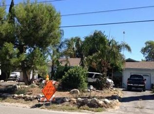 1350 Opal Ave, Mentone, CA 92359