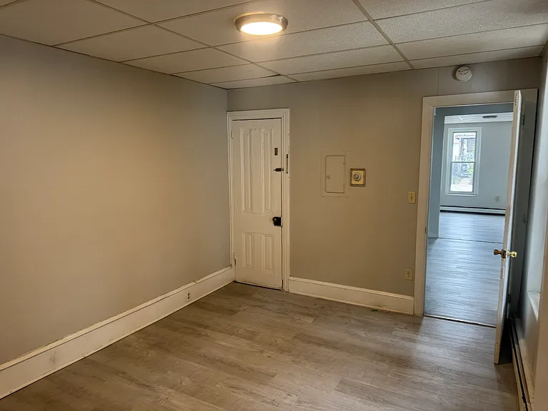 51 Walnut Street Apt 2 — Photo 10